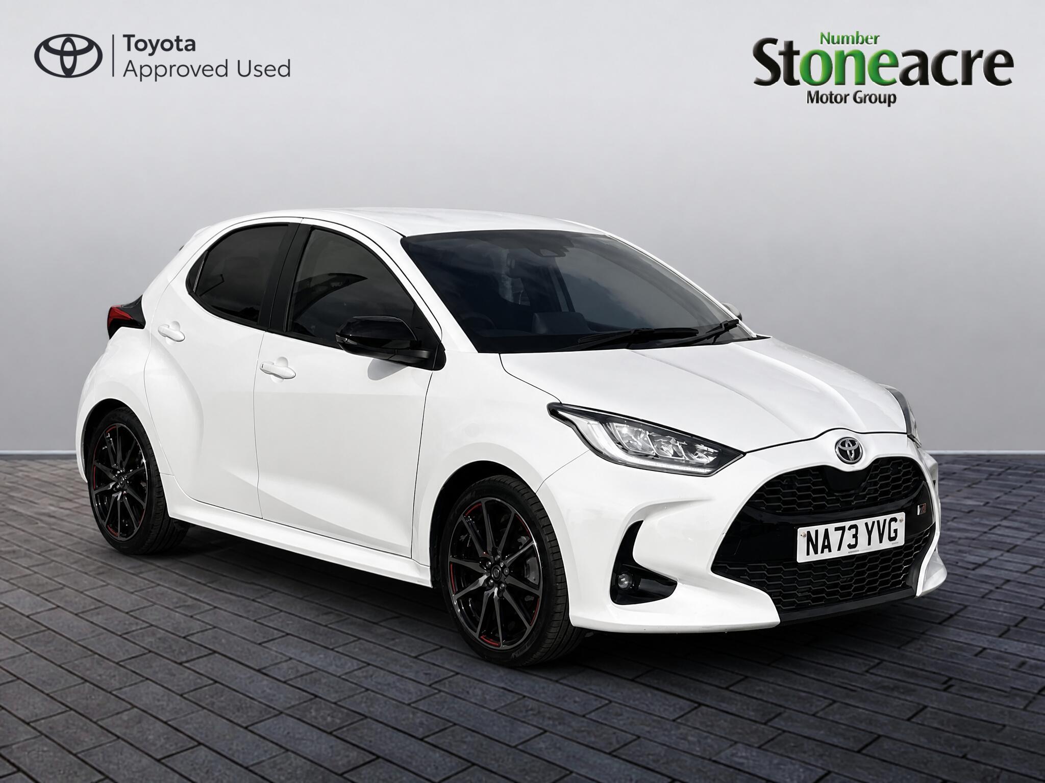 Main listing image - Toyota Yaris