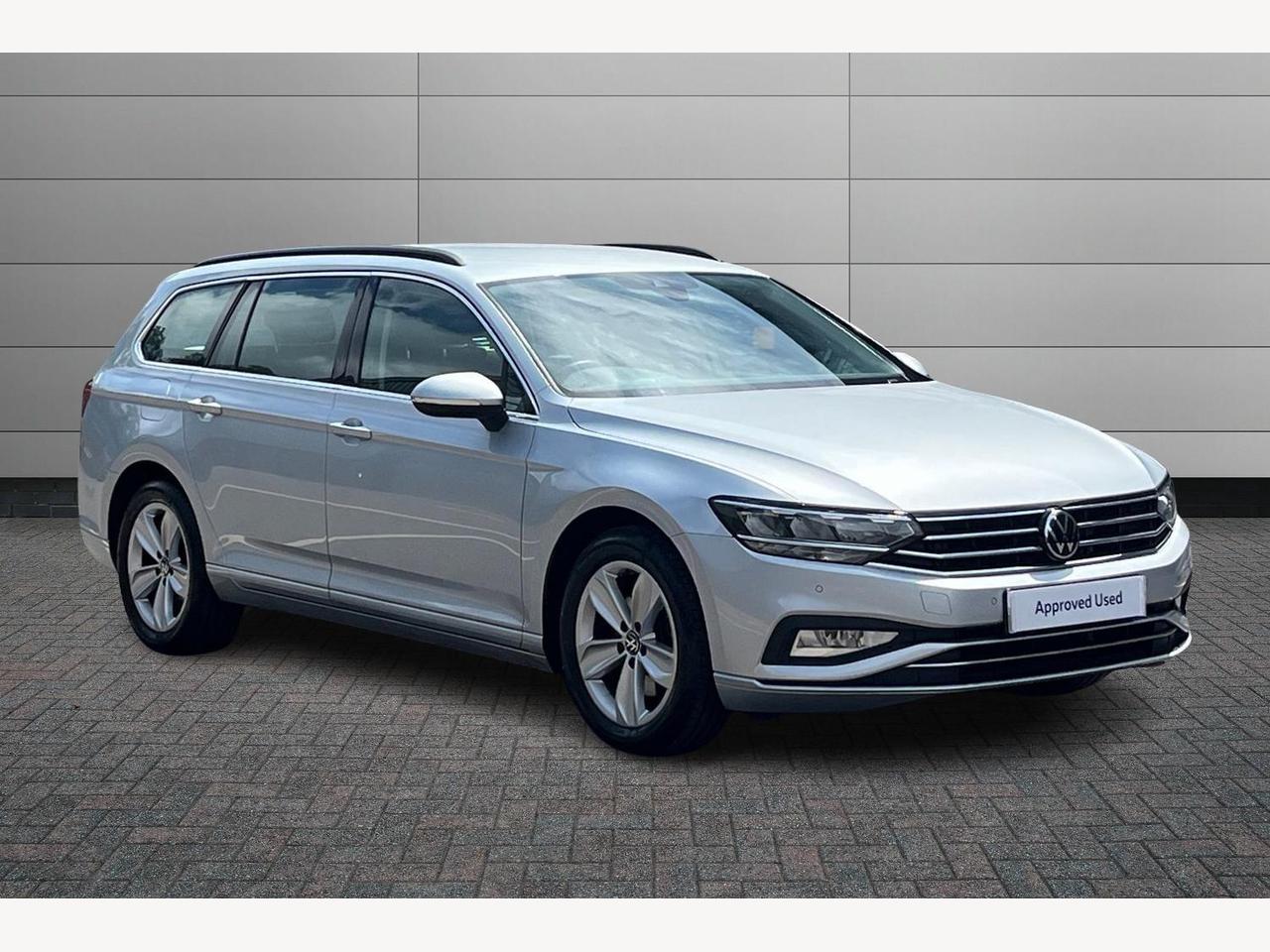 Main listing image - Volkswagen Passat Estate