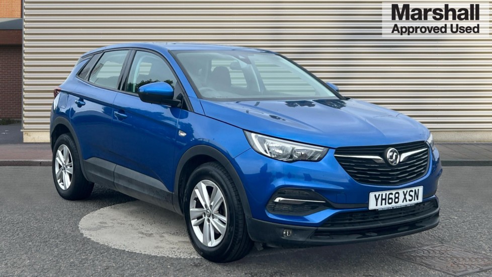 Main listing image - Vauxhall Grandland X