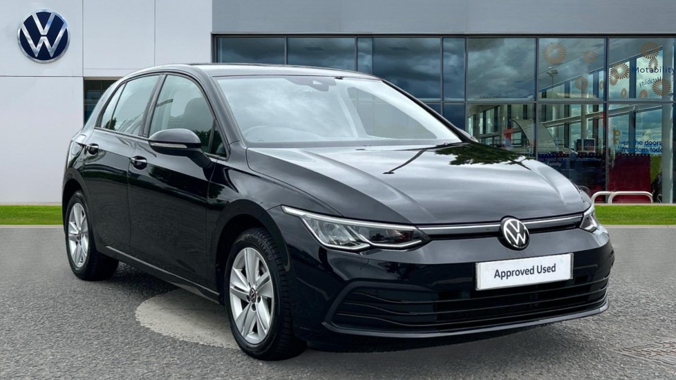 Main listing image - Volkswagen Golf