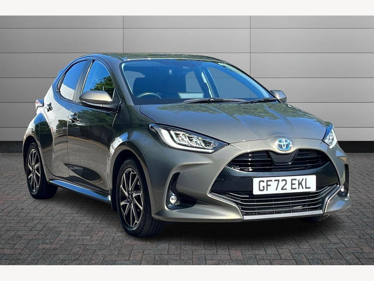 Main listing image - Toyota Yaris
