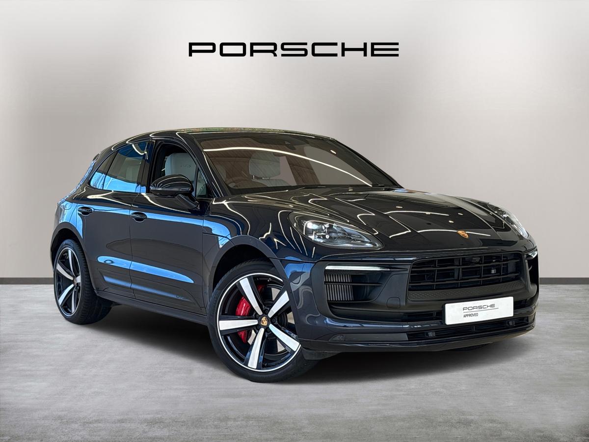 Main listing image - Porsche Macan
