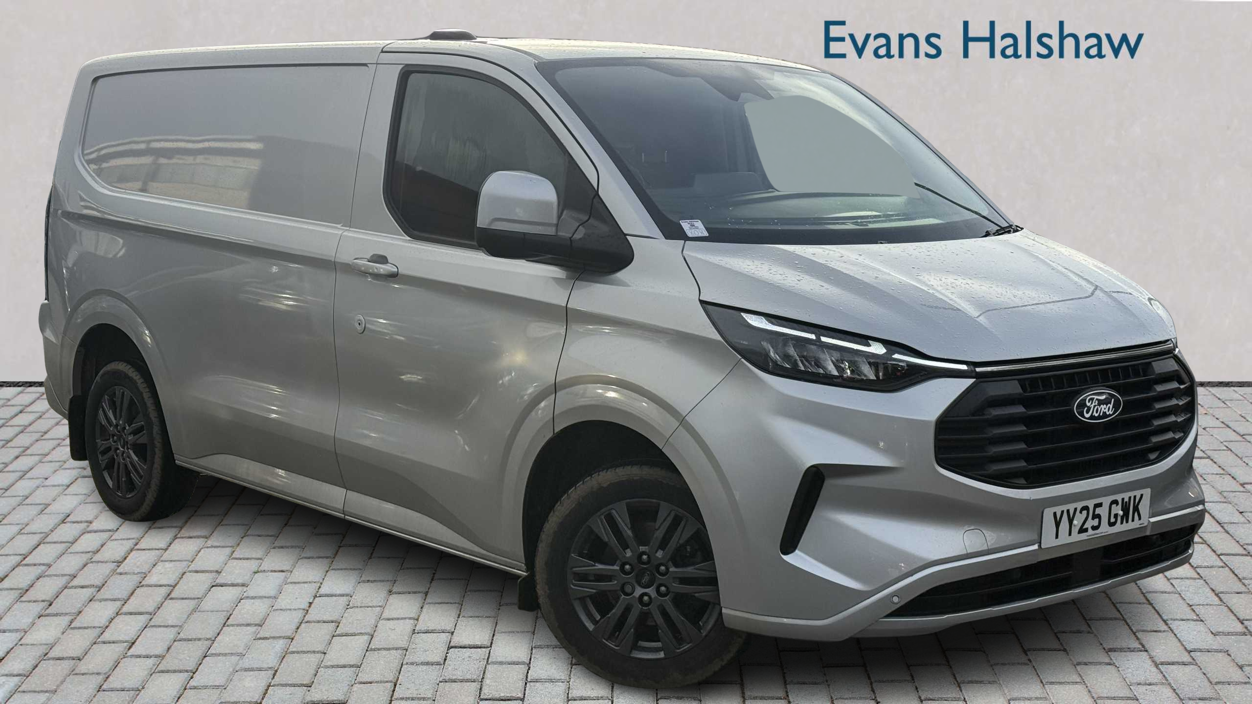 Main listing image - Ford Transit Custom