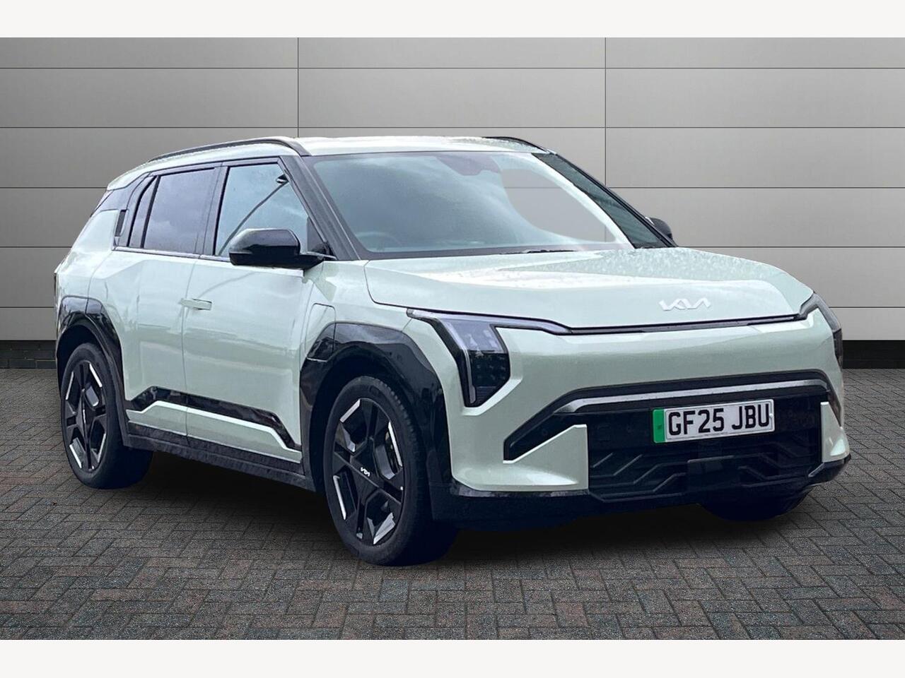 Main listing image - Kia EV3