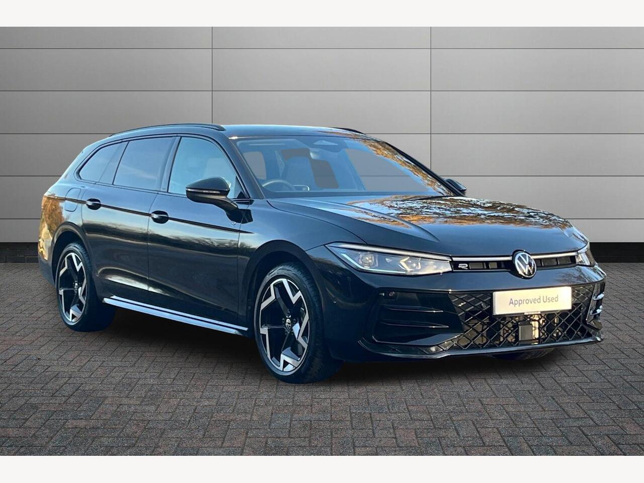 Main listing image - Volkswagen Passat Estate