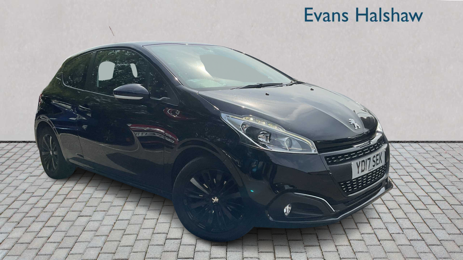 Main listing image - Peugeot 208