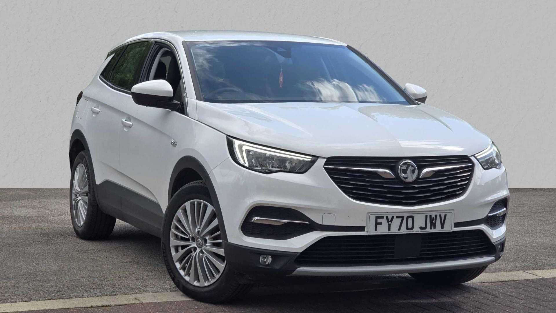 Main listing image - Vauxhall Grandland X