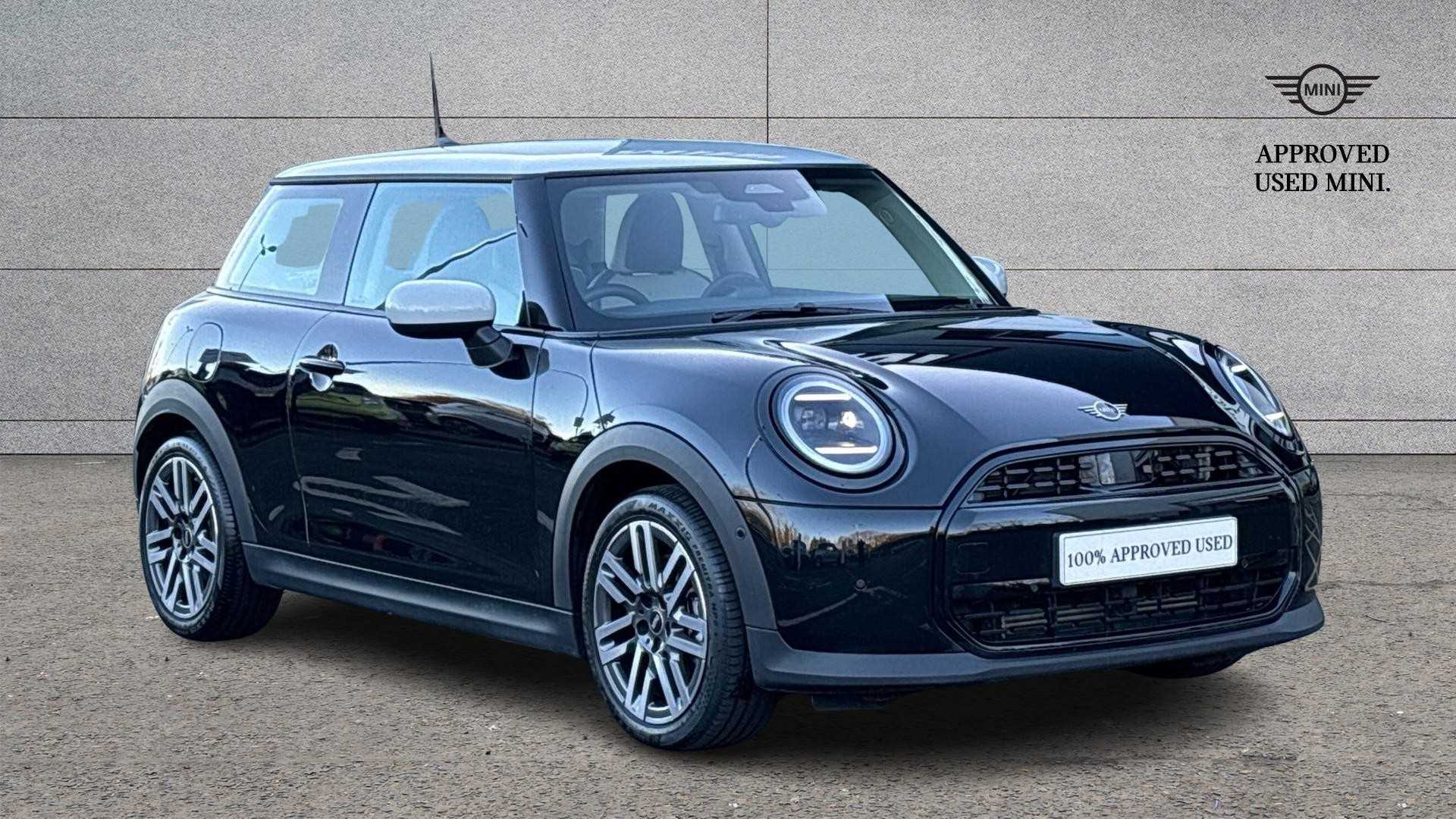 Main listing image - MINI Hatchback