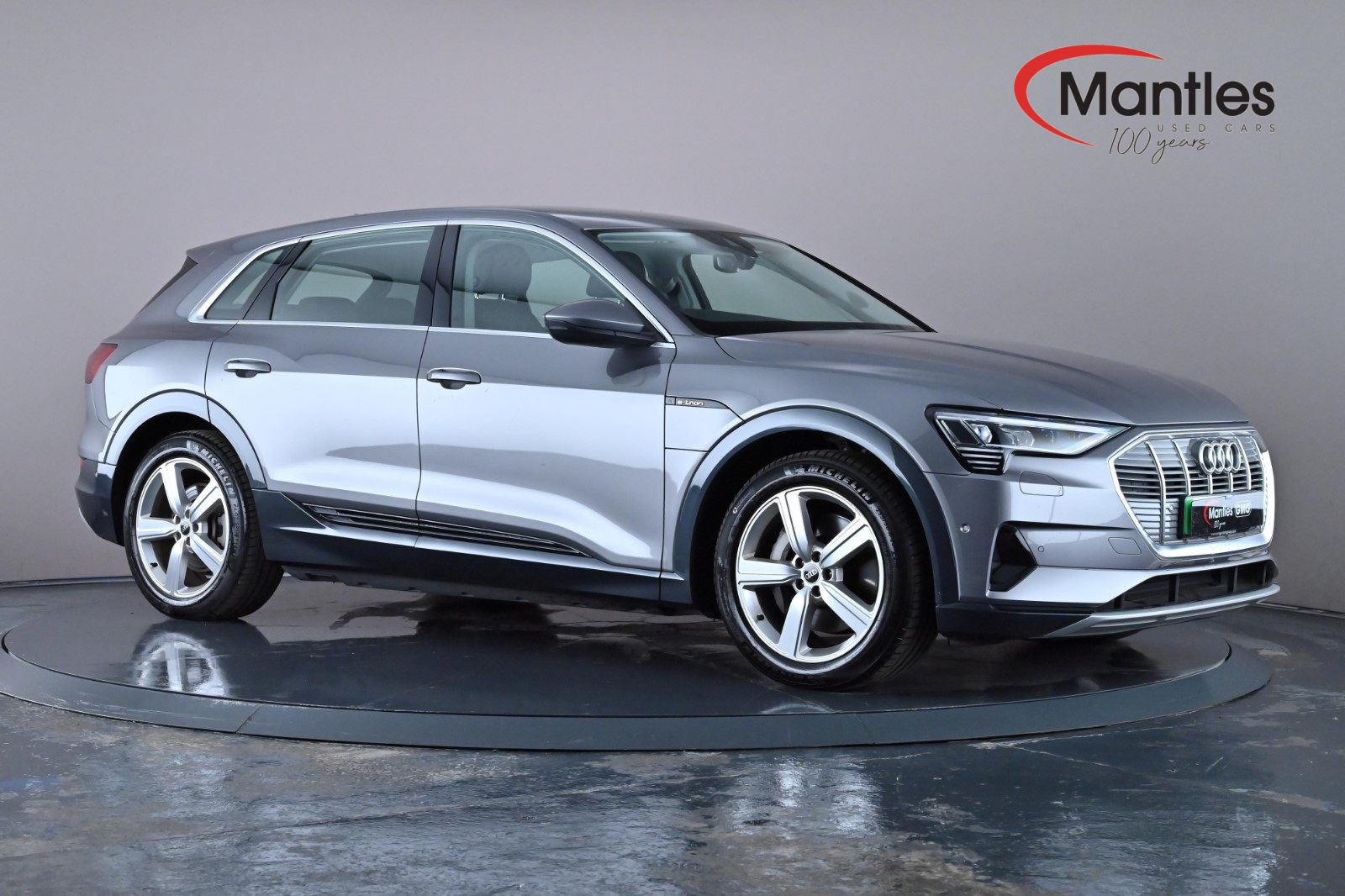 Main listing image - Audi e-tron