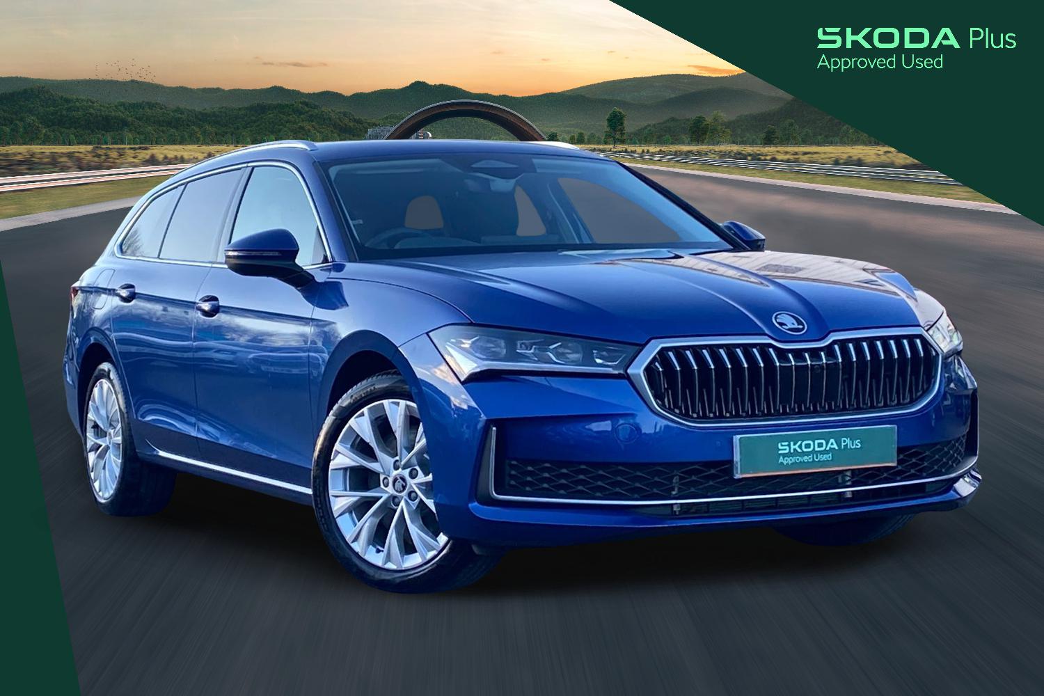 Main listing image - Skoda Superb Estate