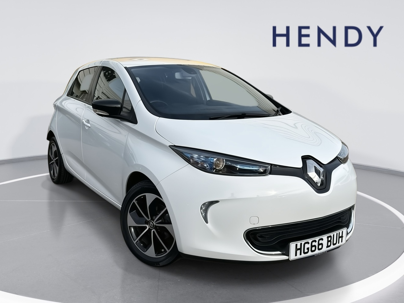 Main listing image - Renault Zoe