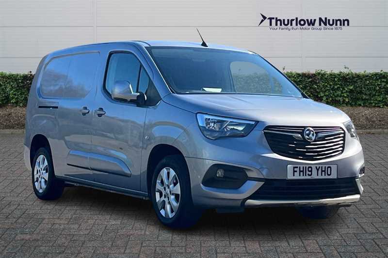 Main listing image - Vauxhall Combo Cargo