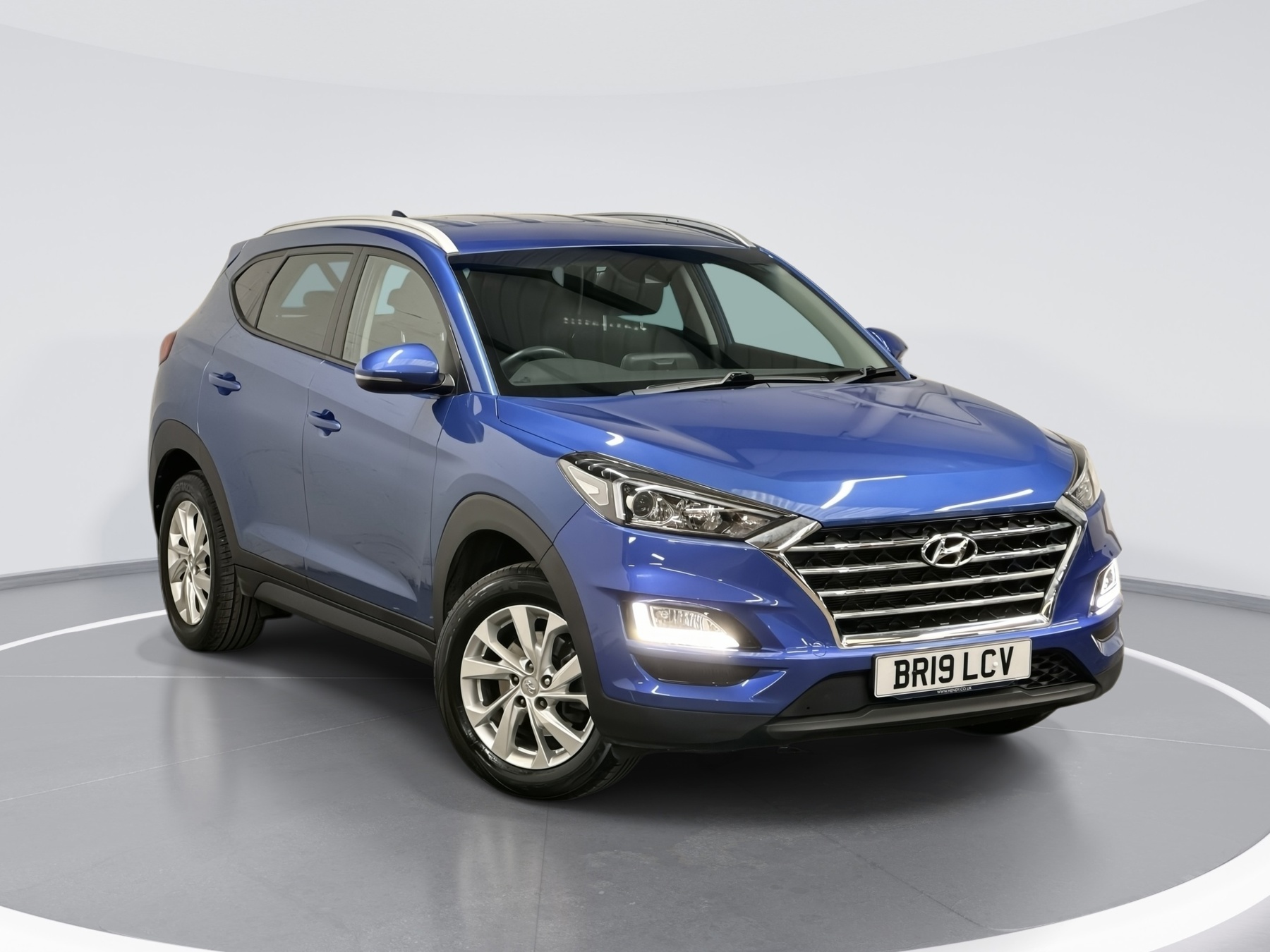 Main listing image - Hyundai Tucson