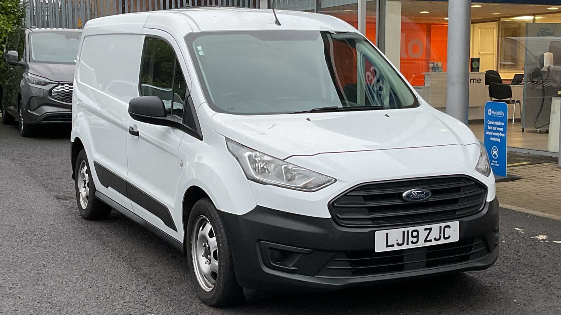 Main listing image - Ford Transit Connect