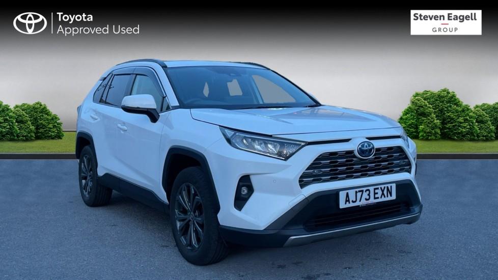 Main listing image - Toyota RAV4