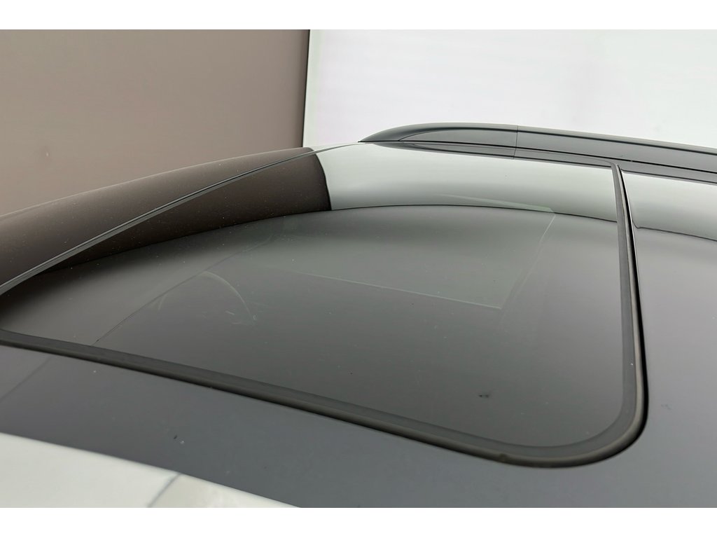 Main listing image - Kia Niro