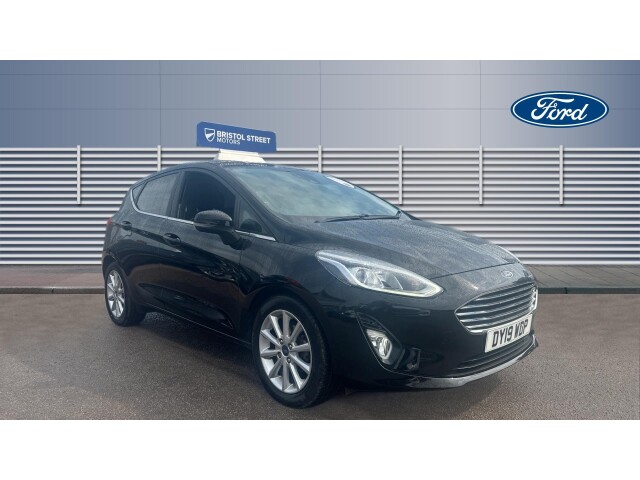 Main listing image - Ford Fiesta