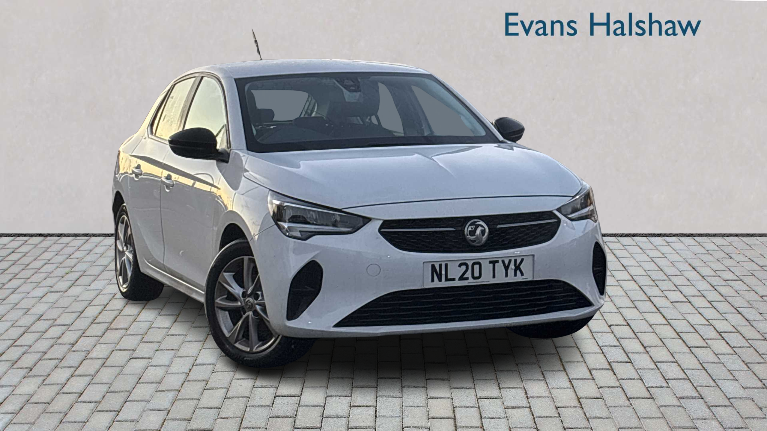 Main listing image - Vauxhall Corsa