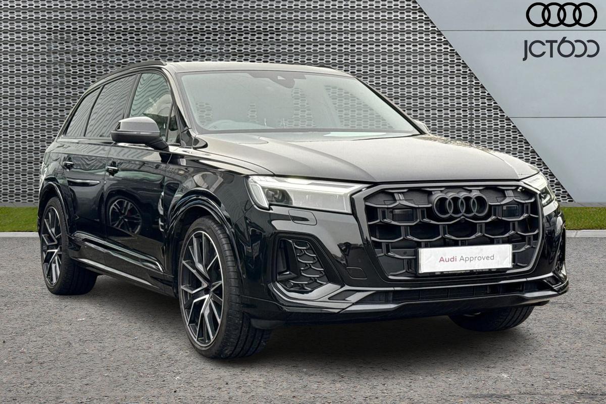 Main listing image - Audi Q7