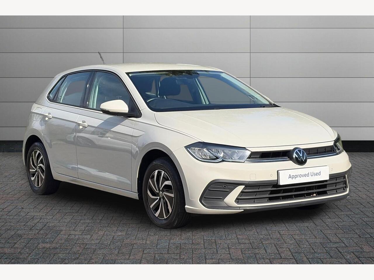 Main listing image - Volkswagen Polo