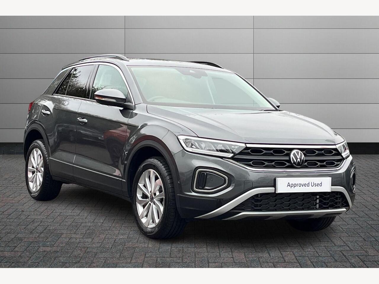 Main listing image - Volkswagen T-Roc