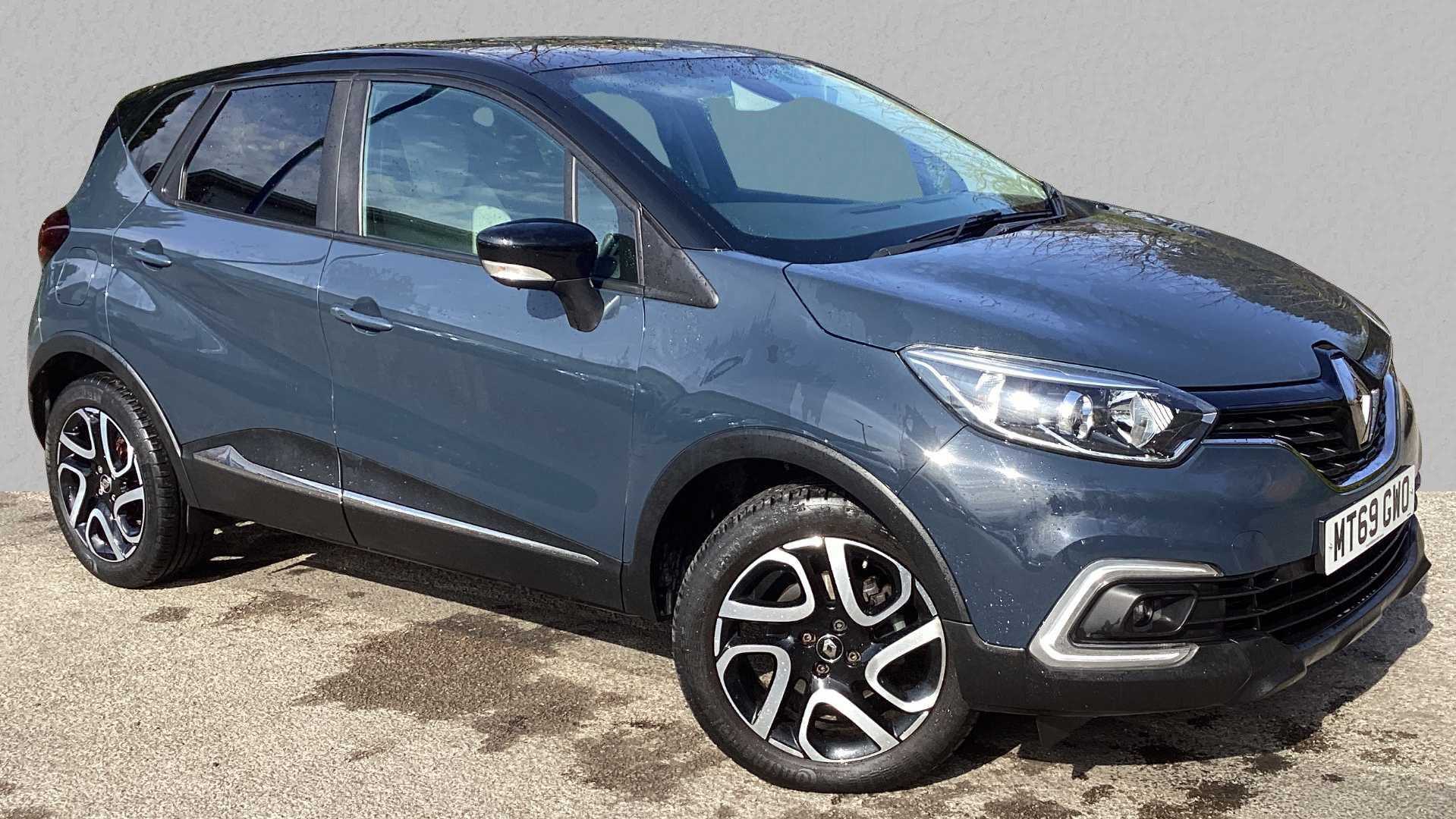 Main listing image - Renault Captur