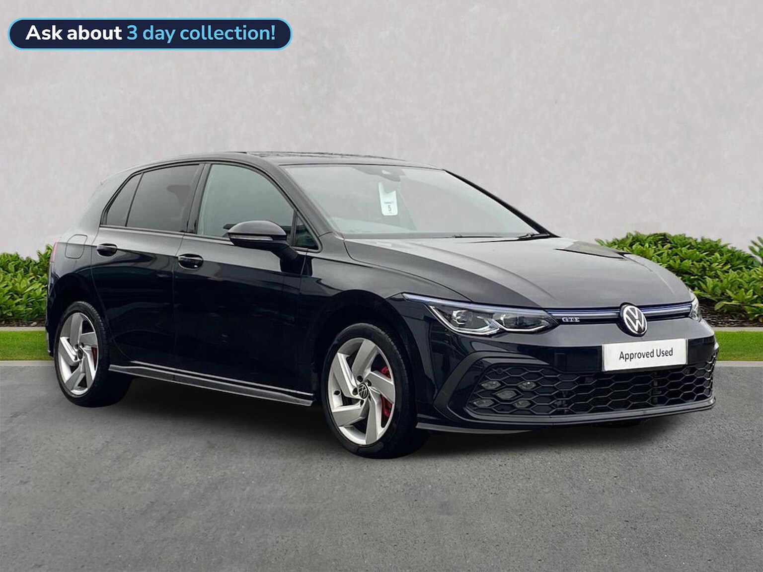 Main listing image - Volkswagen Golf GTE