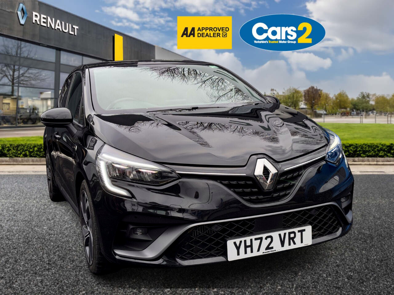 Main listing image - Renault Clio