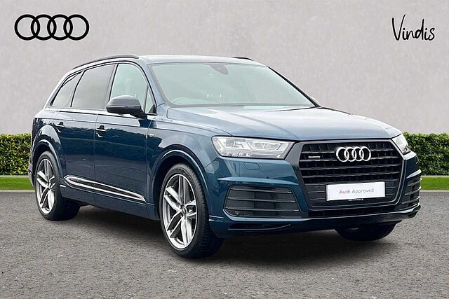 Main listing image - Audi Q7