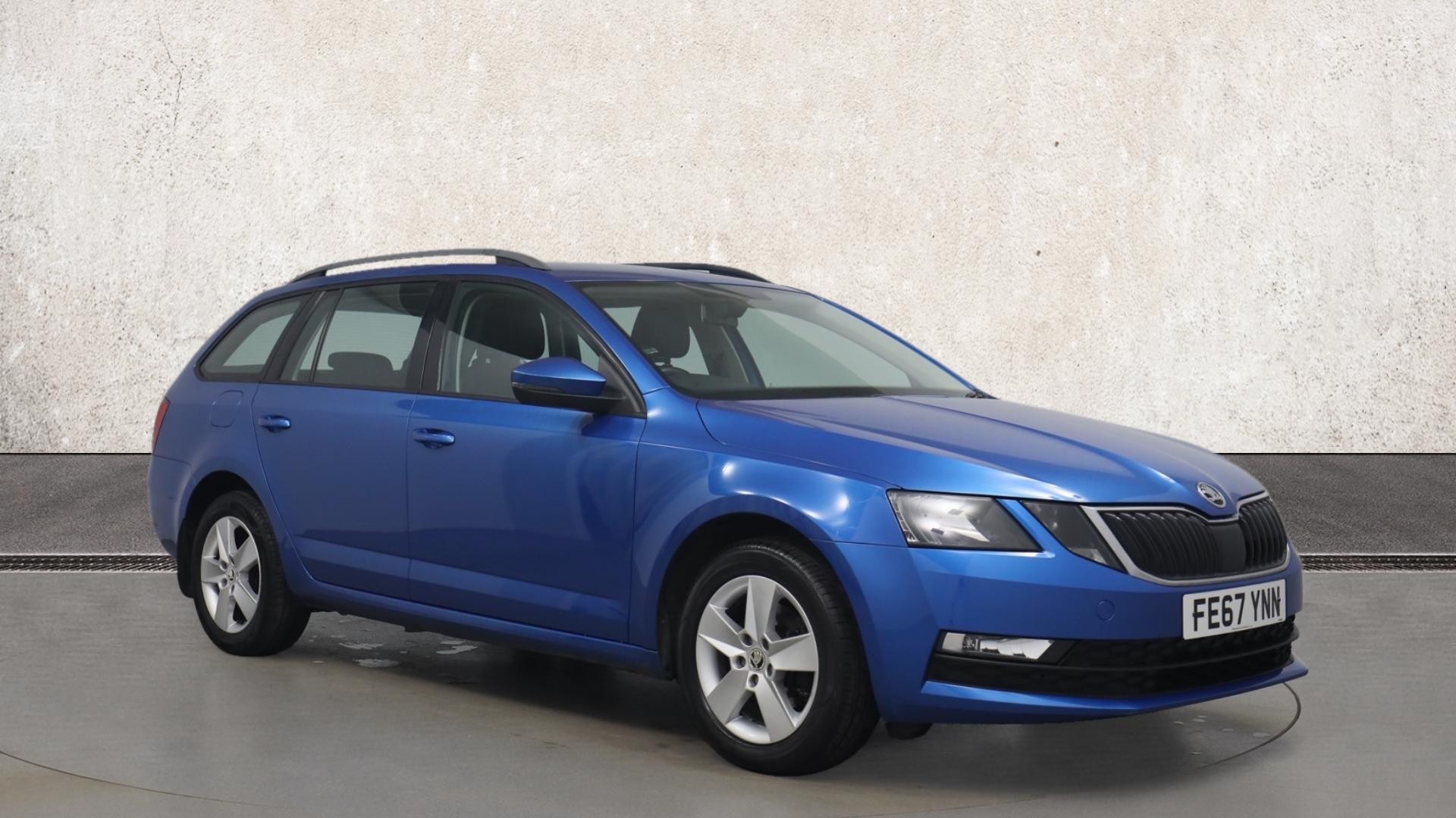 Main listing image - Skoda Octavia Estate