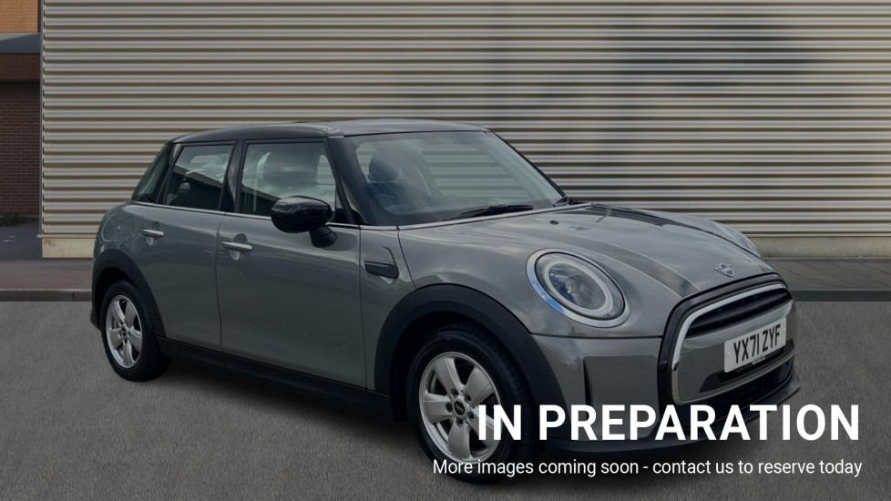 Main listing image - MINI Hatchback 5dr