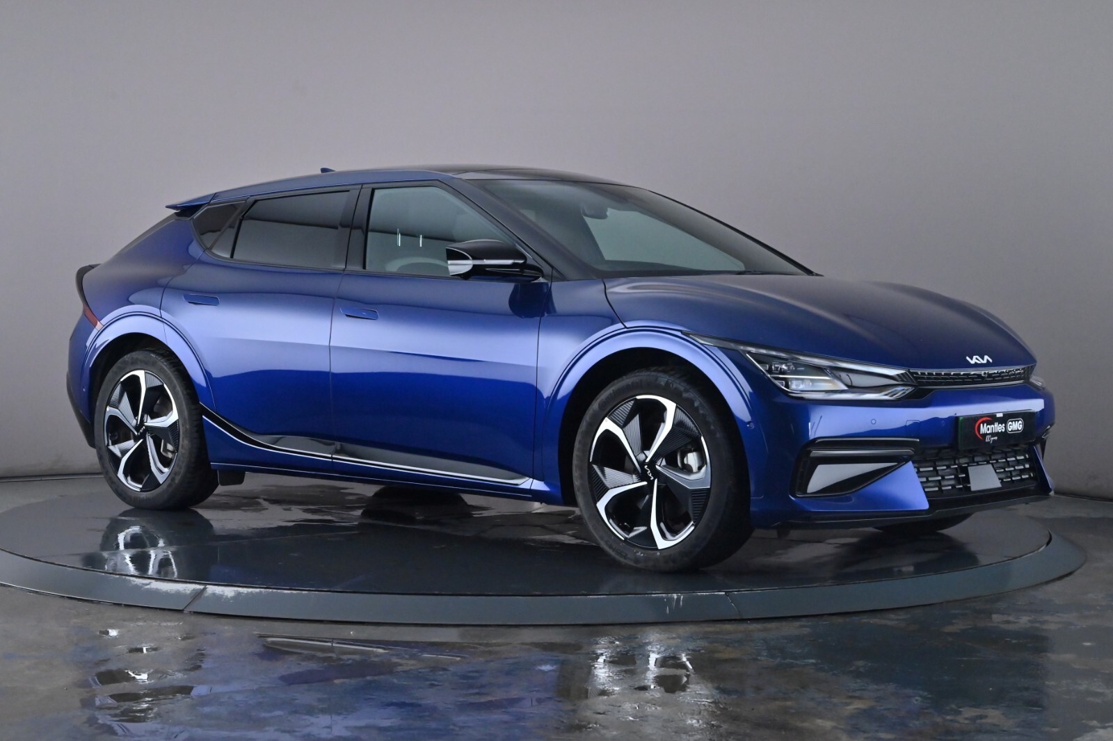 Main listing image - Kia EV6