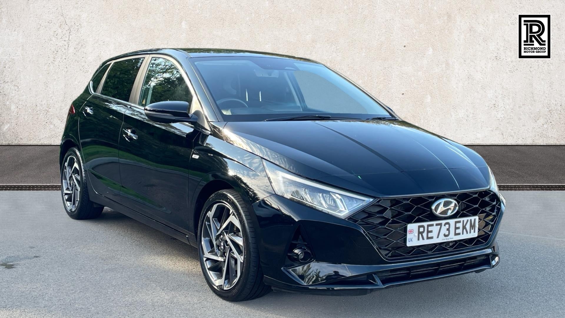 Main listing image - Hyundai i20