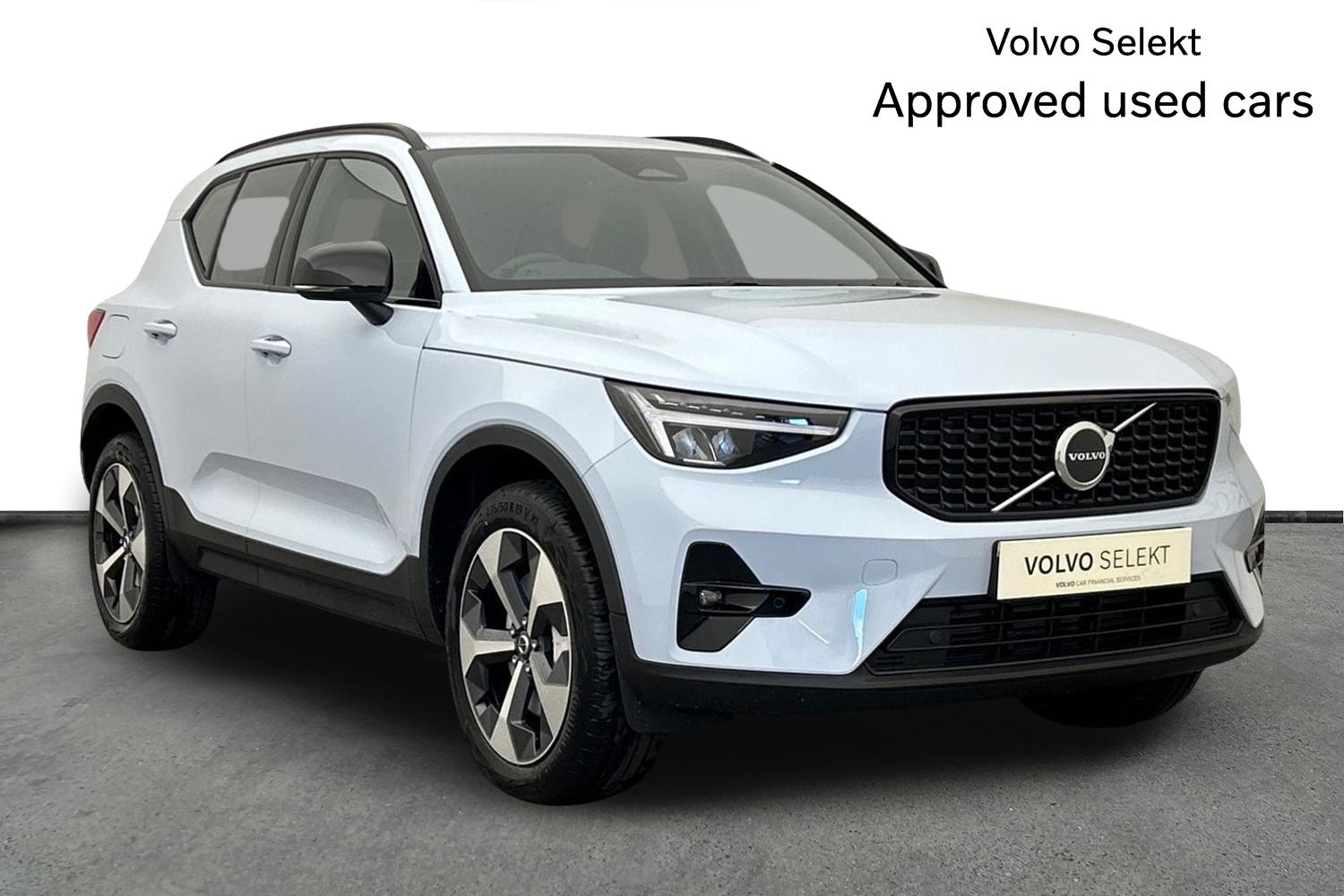 Main listing image - Volvo XC40