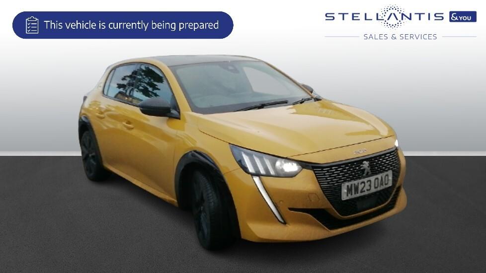 Main listing image - Peugeot 208