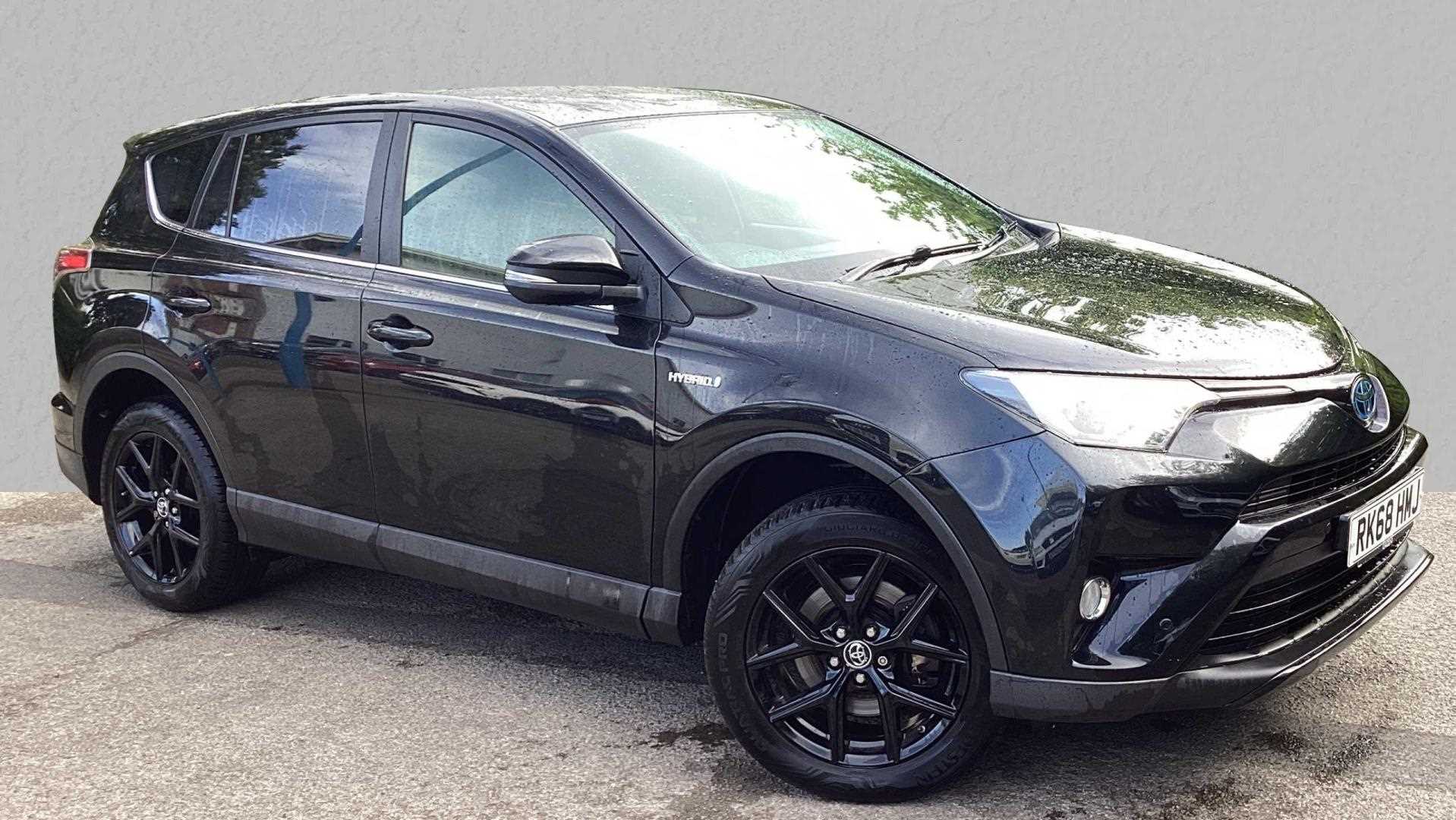 Main listing image - Toyota RAV4