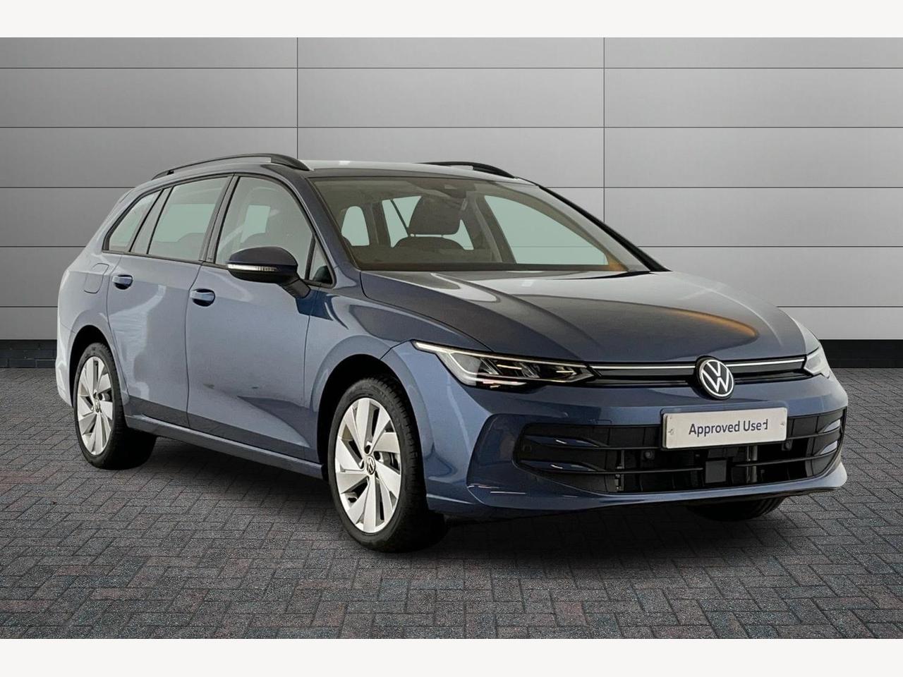 Main listing image - Volkswagen Golf Estate