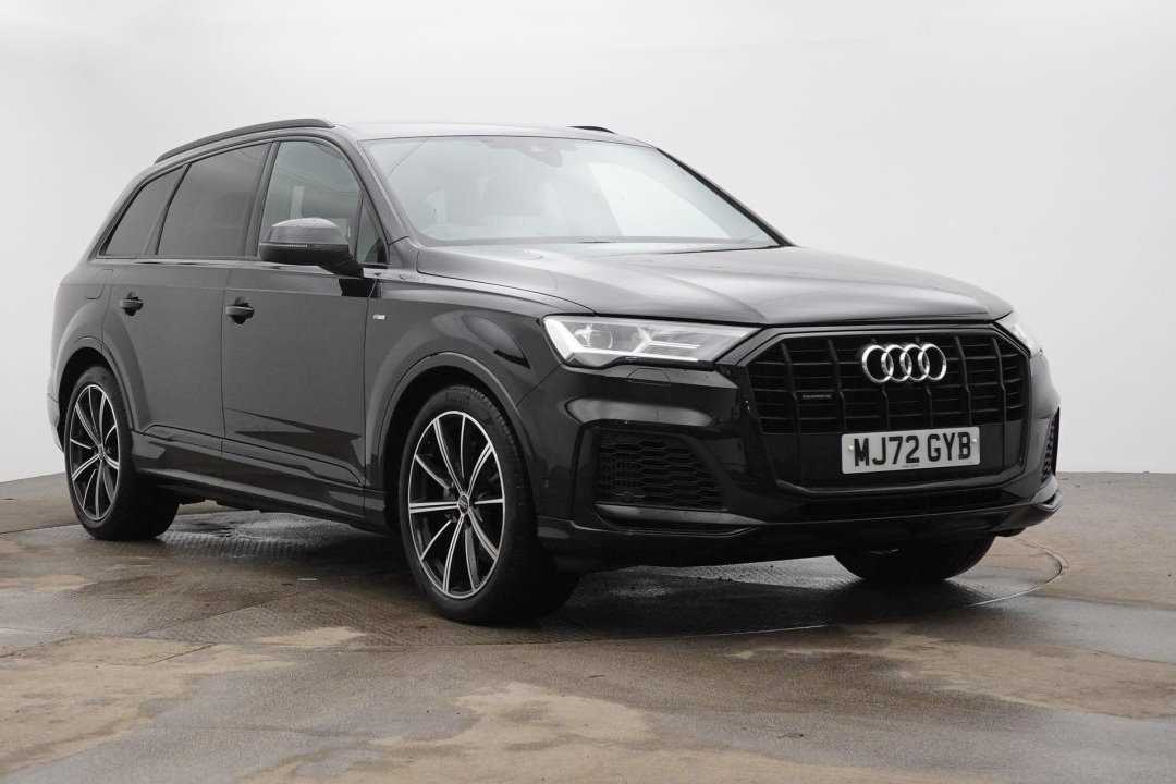 Main listing image - Audi Q7