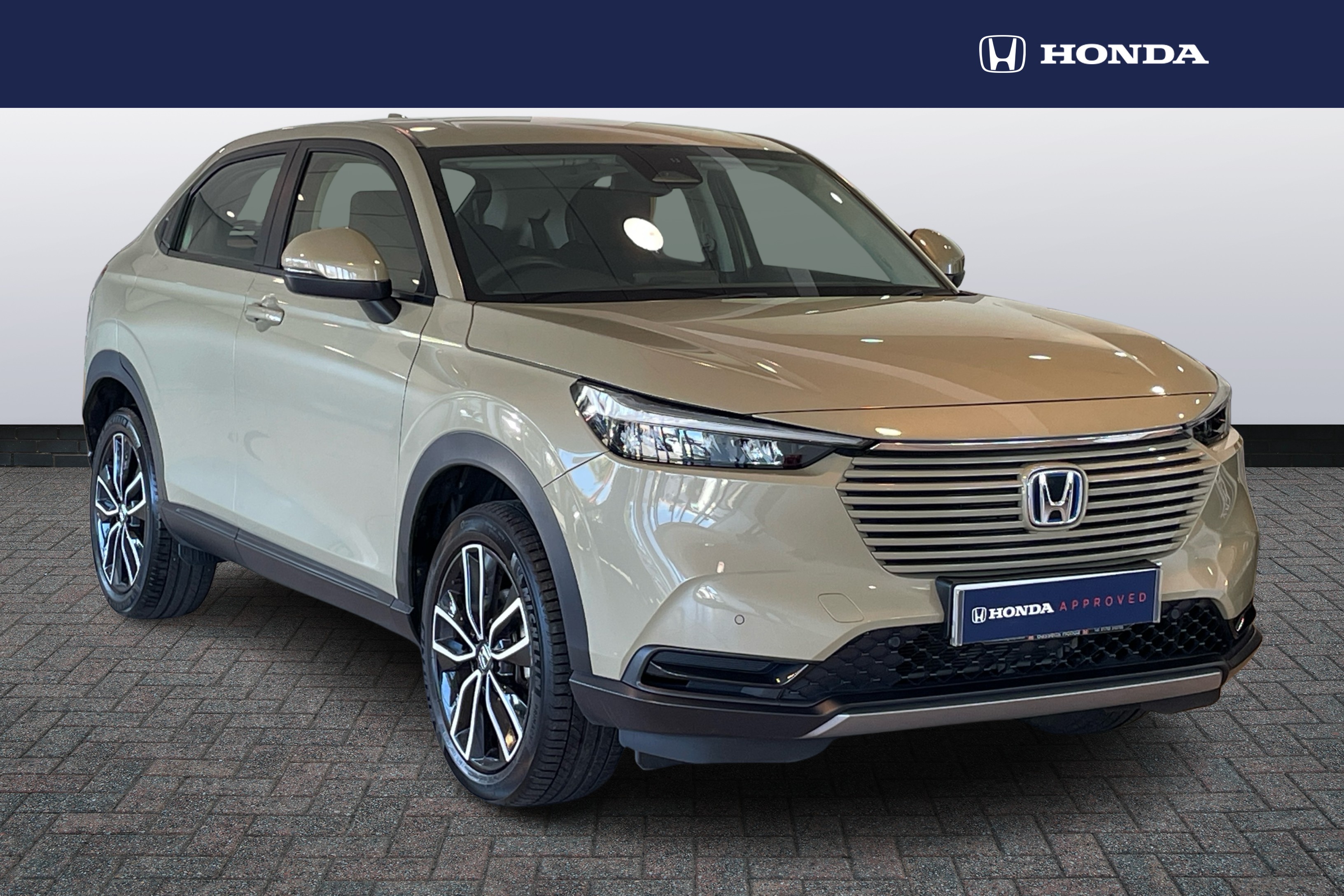 Main listing image - Honda HR-V