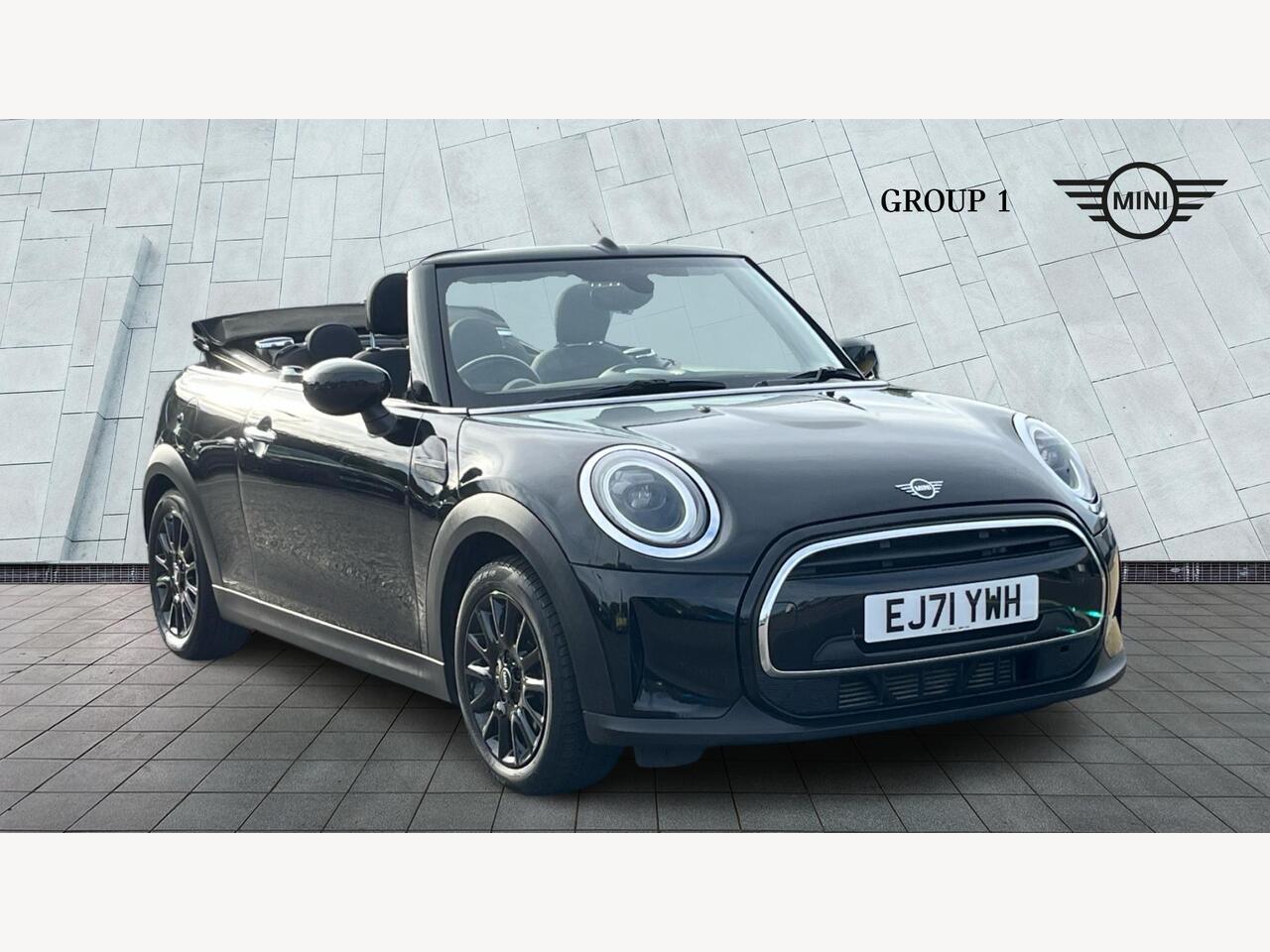Main listing image - MINI Convertible