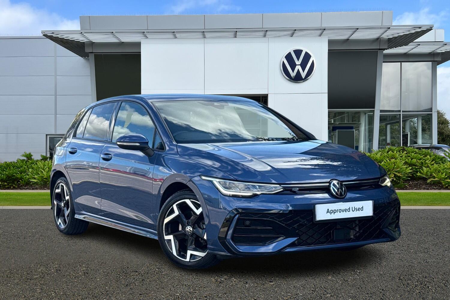 Main listing image - Volkswagen Golf