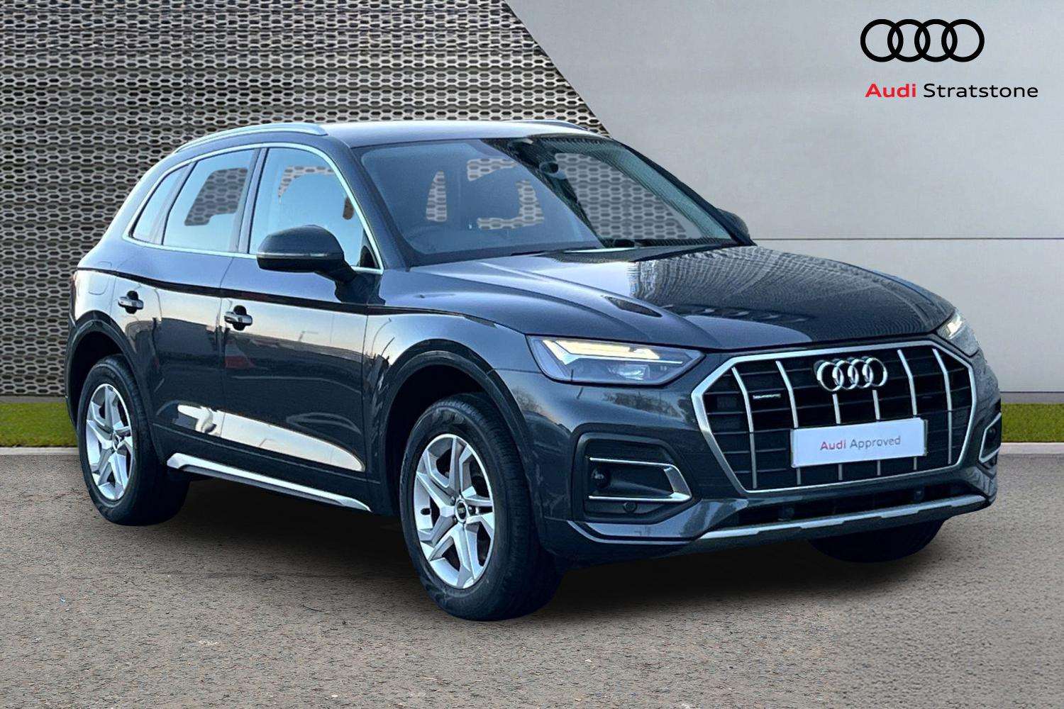 Main listing image - Audi Q5