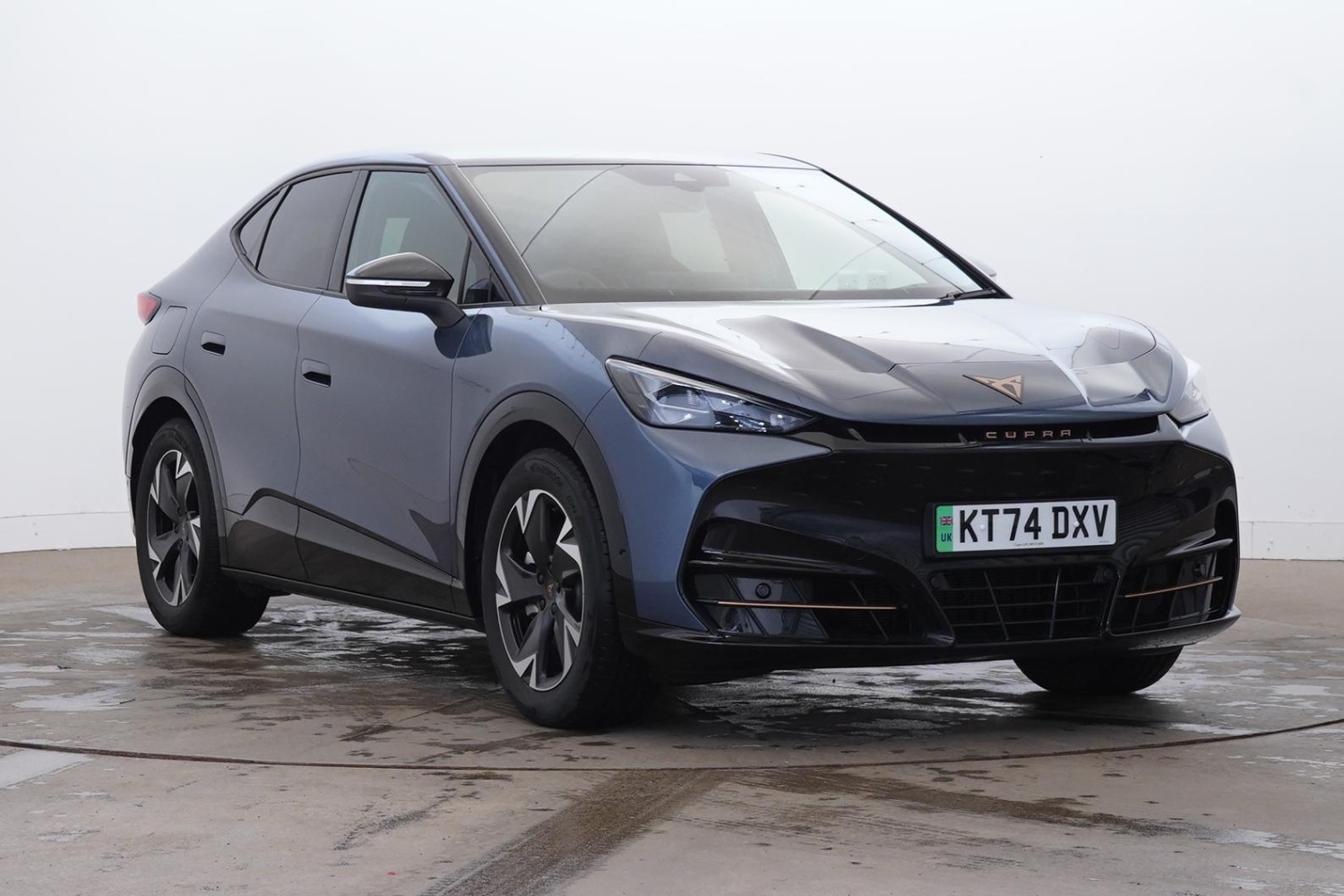 Main listing image - Cupra Tavascan