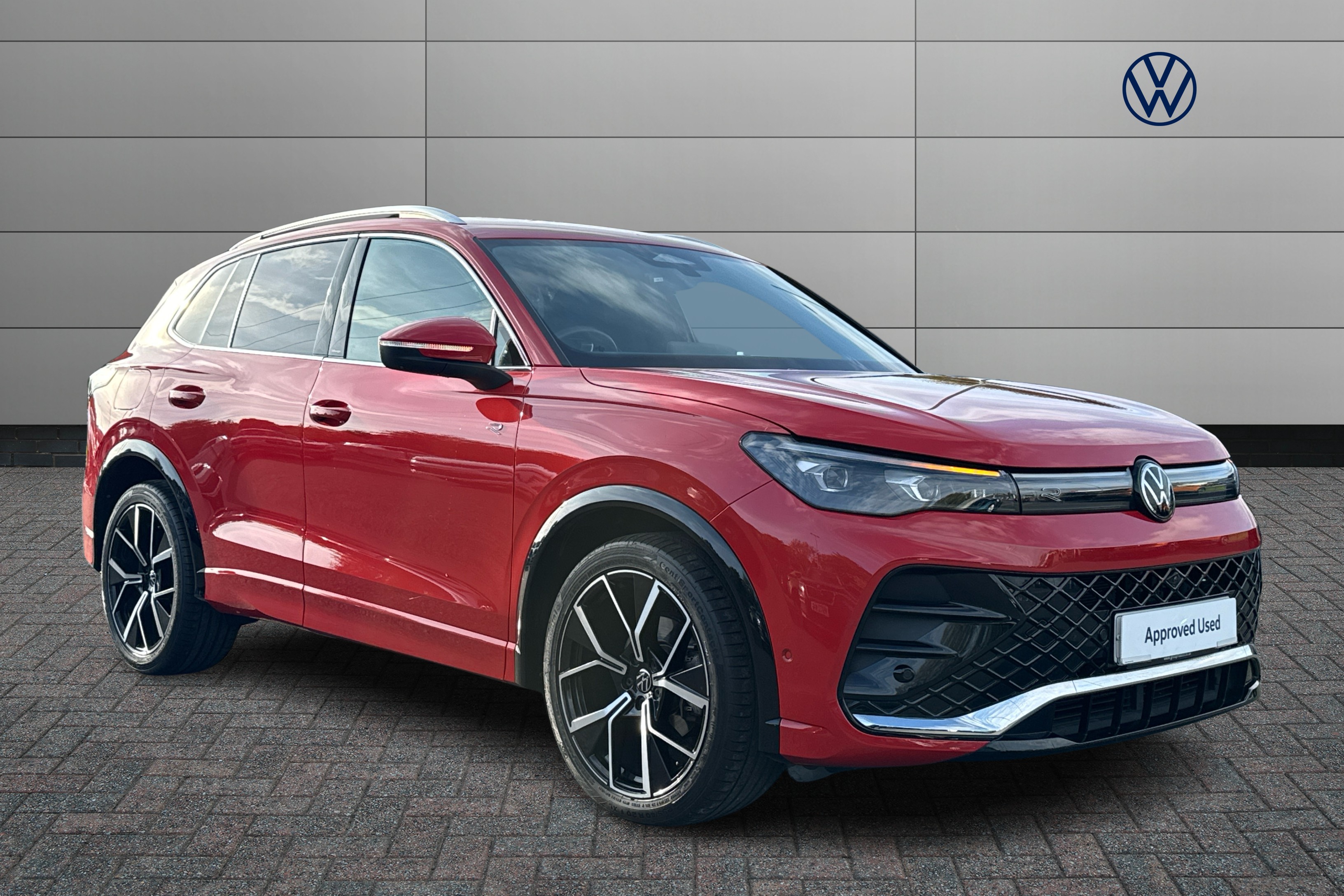 Main listing image - Volkswagen Tiguan