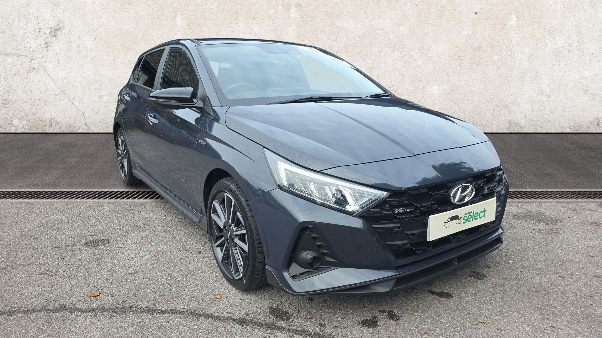 Main listing image - Hyundai i20