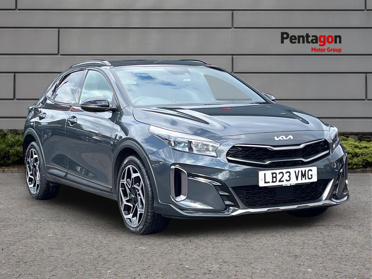 Main listing image - Kia XCeed