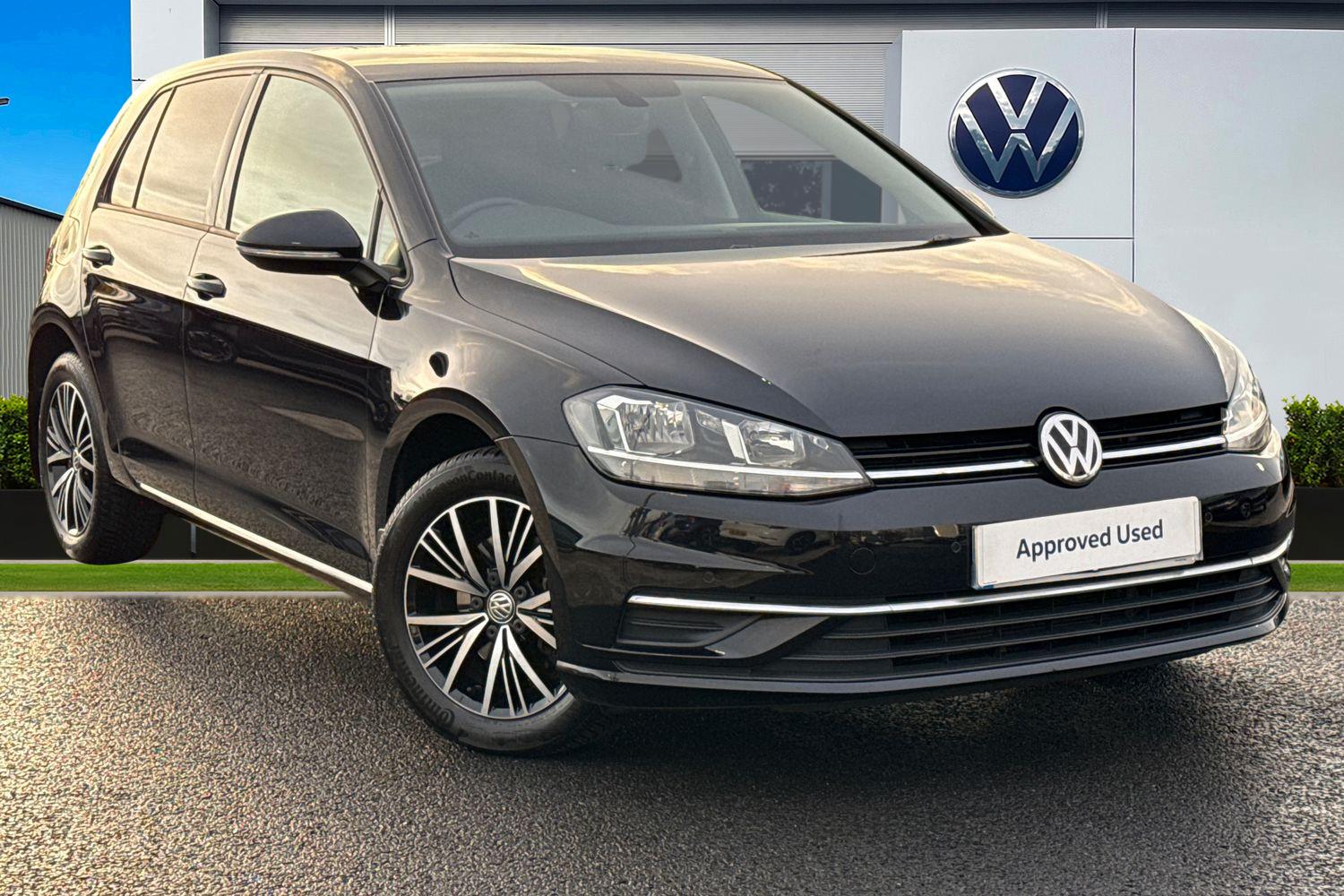 Main listing image - Volkswagen Golf