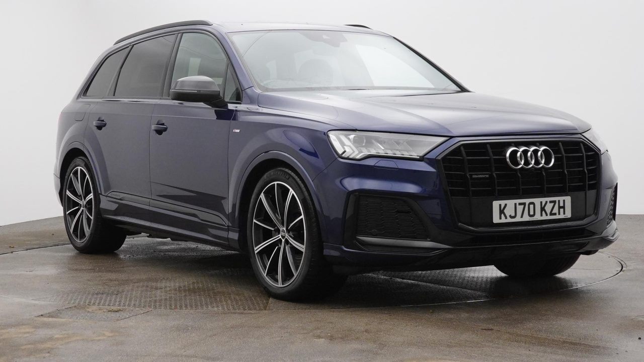 Main listing image - Audi Q7