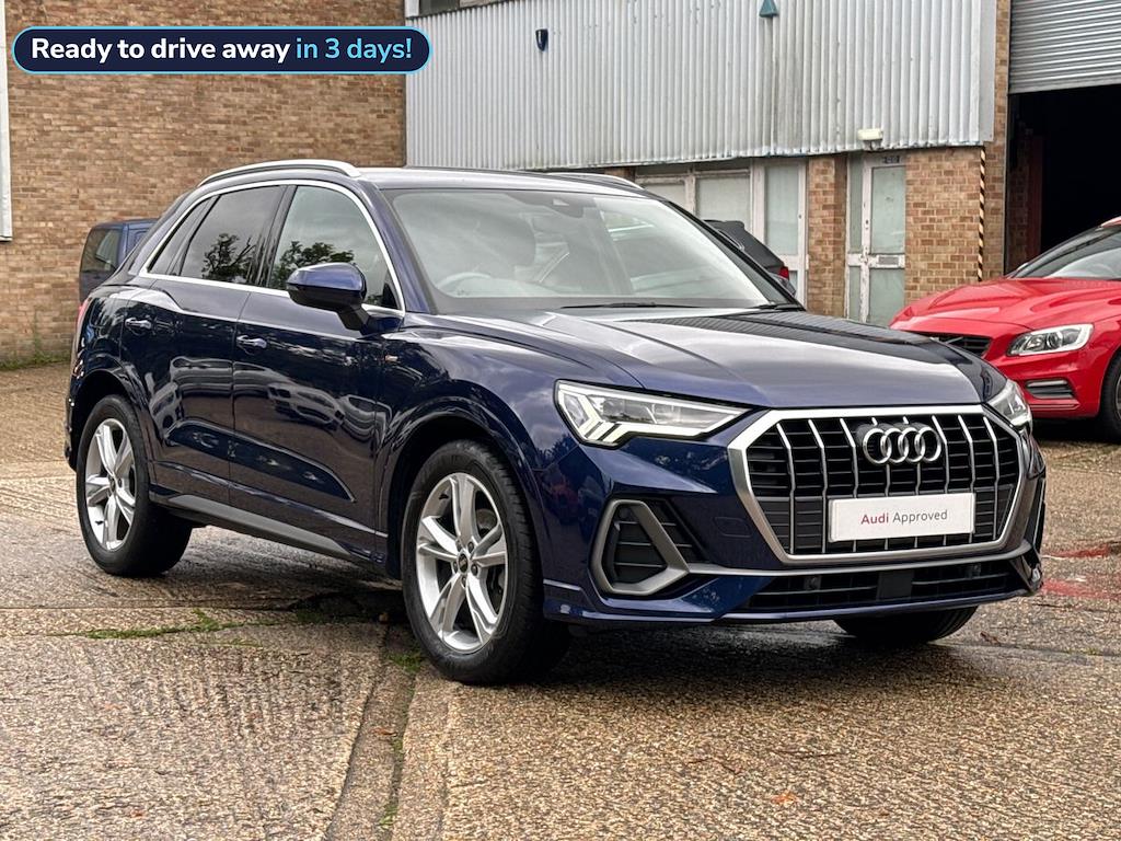 Main listing image - Audi Q3