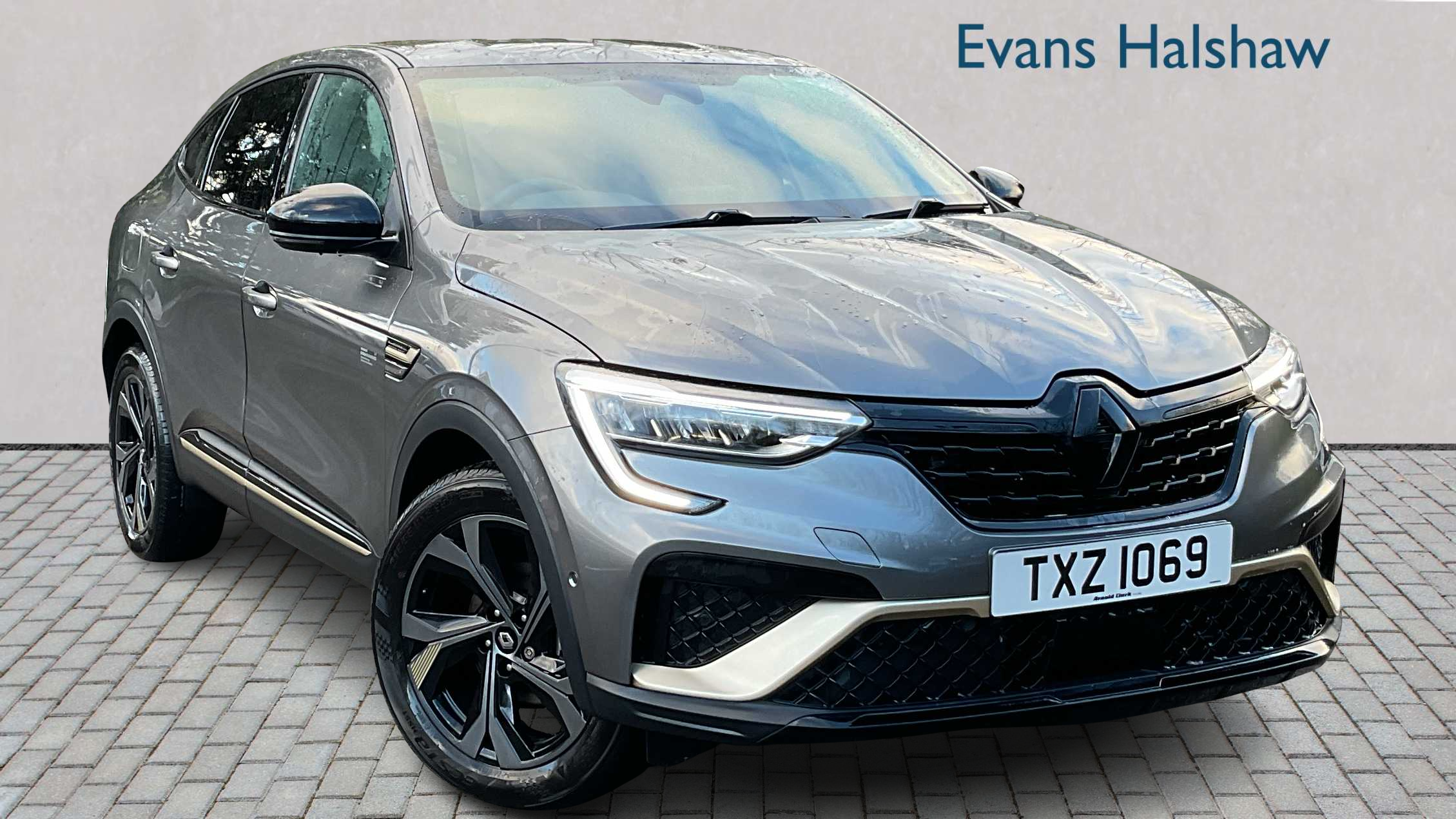 Main listing image - Renault Arkana